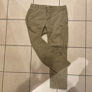 tan color, khaki pants, 30 x 30, Atheltic